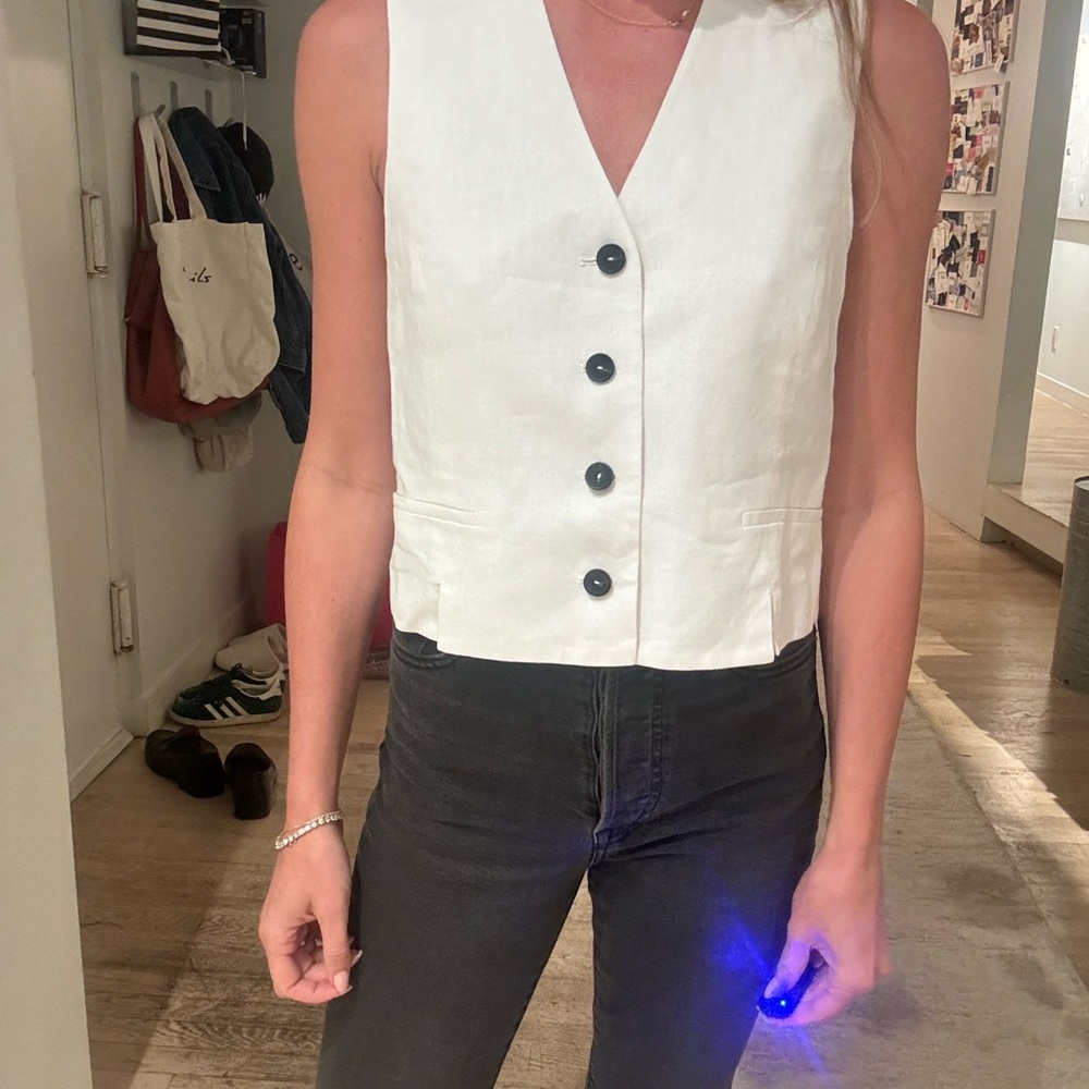 White Linen Buttoned Women's Vest